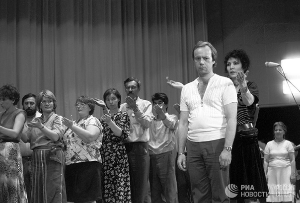 Сеанс с разоблачением: великие маги, обман которых раскрыли ученые