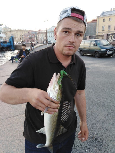 Рыбалка — Большая Нева, Санкт-Петербург, 59.936, 30.286