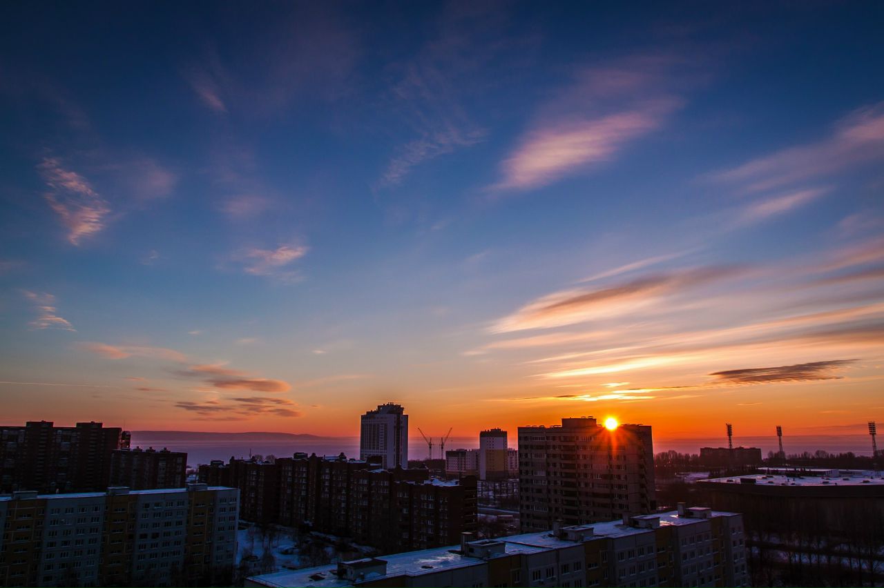 Закат тольятти. Закат в ягодном. Закат над тольятти. Рассвет тольятти. Рассвет тольятти.