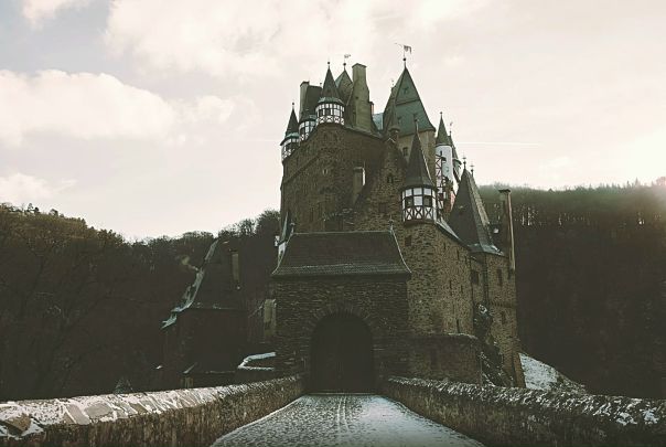 Замок Эльц, Германия
