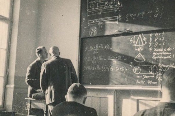 Умножать, делить, складывать как Шелдон Купер Математические хаки… Чистая математика является в своём роде поэзией логической идеи.Альберт ЭйнштейнВ данной статье мы предлагаем вам подборку