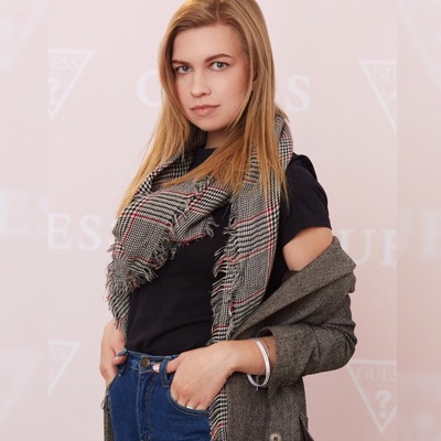 Юля Мерзлякова