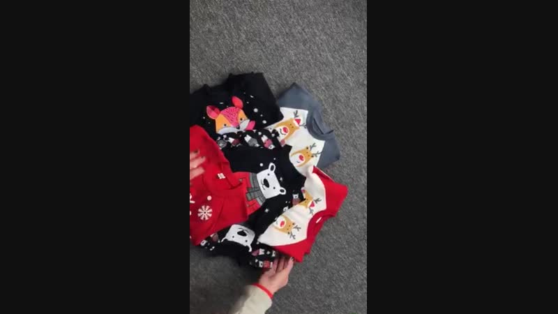 новогодние кофточки