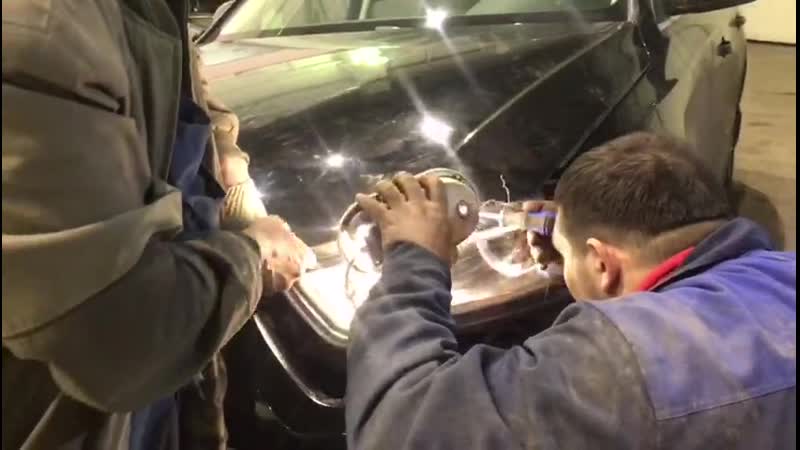 Ремонт капота Audi A4. Часть 1