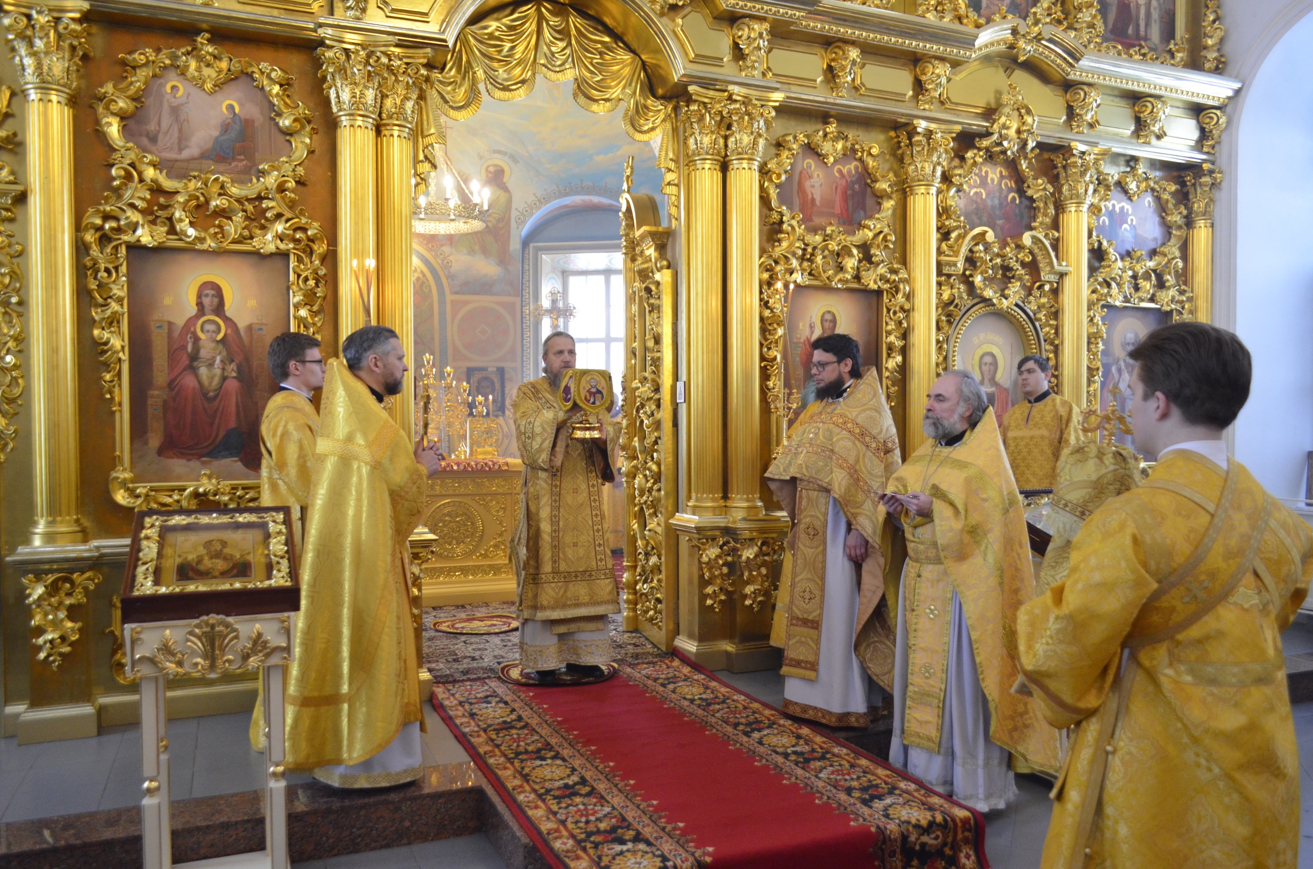 3 марта 2019 года, в Неделю мясопустную, о Страшнем суде, епископ Домодедовский Иоанн совершил Божественную литургию в храме святителя Николая Чудотворца в селе Клёново