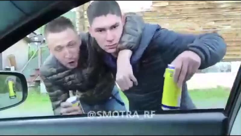 Когда все бухают, а ты за рулём))