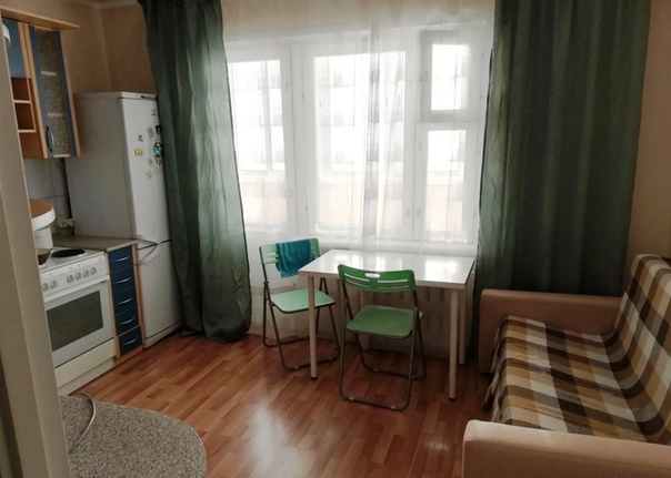 Иркутск, Лермонтова, 77<br>Сдаю квартиру напротив Политеха. Дом старый, но очень теплый, с<br>хорошей звукоизоляцией. Новый ремонт. Для проживания есть все<br>необходимое. Коммунальные платежи в стоимость не включены.<br>Стоимость 9000. Звоните 89087755046 - фото Фото: Иркутск, Лермонтова, 77<br>Сдаю квартиру напротив Политеха. Дом старый, но очень теплый, с<br>хорошей звукоизоляцией. Новый ремонт. Для проживания есть все<br>необходимое. Коммунальные платежи в стоимость не включены.<br>Стоимость 9000. Звоните 89087755046