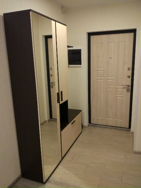 Сдается комната 12 м.кв. в 3-х квартире.<br>На длительный срок. Рассматривается не более 1 человека в комнату, только девушка, без животных. В остальных двух комнатах проживают по одной девушке в каждой комнате.<br>От метро Бульвар Дмитрия Донского около 20 минут на маршрутке. Адрес: Дрожжино, ул. Южная, д. 19<br>Цена 15 т.р. + коммунальные платежи по счетчику (около 1 000 р.). Залоговую сумму возможно разбить.<br>Квартира после ремонта. Есть вся необходимая мебель. <br>Тел. 8(926)116-79-53 Дмитрий (собственник).<br> Антипов - фото Фото: Сдается комната 12 м.кв. в 3-х квартире.<br>На длительный срок. Рассматривается не более 1 человека в комнату, только девушка, без животных. В остальных двух комнатах проживают по одной девушке в каждой комнате.<br>От метро Бульвар Дмитрия Донского около 20 минут на маршрутке. Адрес: Дрожжино, ул. Южная, д. 19<br>Цена 15 т.р. + коммунальные платежи по счетчику (около 1 000 р.). Залоговую сумму возможно разбить.<br>Квартира после ремонта. Есть вся необходимая мебель. <br>Тел. 8(926)116-79-53 Дмитрий (собственник).<br> Антипов