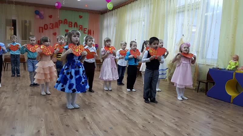 мама, мне на тебя не наглядется...