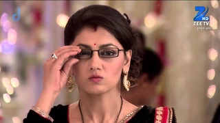 Abhi tries to make Pragya feel jealous - Episode 191 - Kumkum Bhagya
