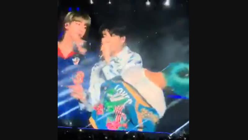 Taekook moment 19.01.19 LY Singapore