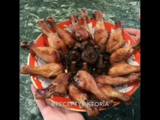 Куриные голени с грибами в духовке😋