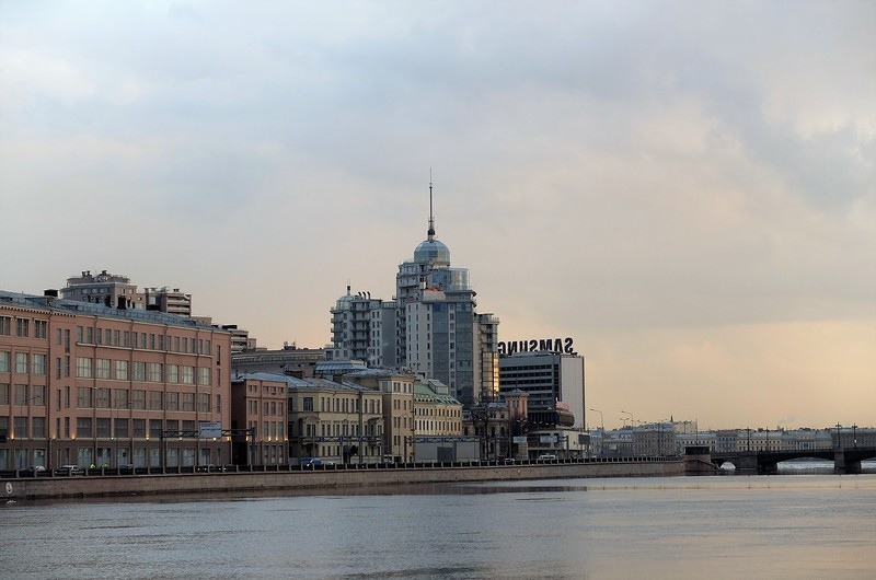 Петроградская набережная