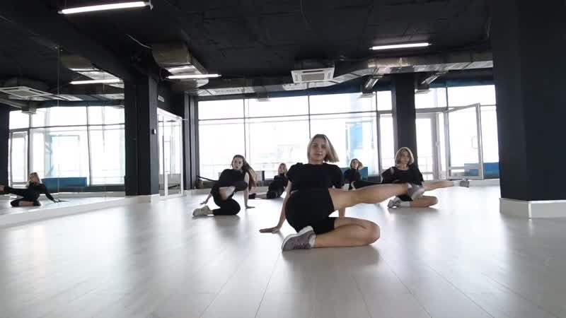 Choreo by Yanita Mizrahi femme