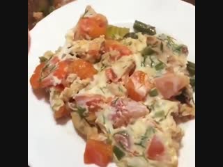 ОМЛЕТ С КУРИЦЕЙ И ОВОЩАМИ