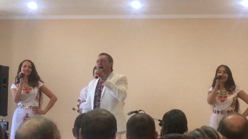 Слобожанські дівчата