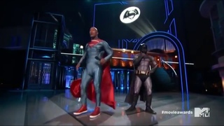 Dwayne Johnson and Kevin hart roasts Chris Evans and phatt