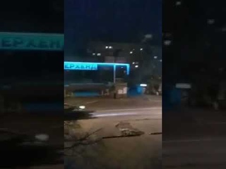 (от жителя) Макеевка Капитальная (02.12.18) -зашла колонна огромная и непобедимая!