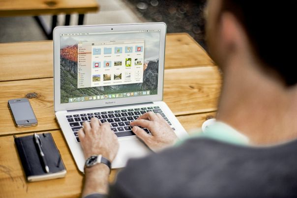 Apple анонсируют «бюджетный» MacBook Air вместе с новенькими iPhone