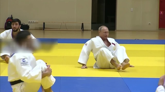 трипующий Путин