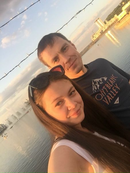 Мы семейная пара, хотим снять комнату, в пешей доступности от метро. 23 и 35 лет. Есть черепаха (но она всегда в аквариуме). Комната не меньше 15 кв.м. Не бабушкин вариант. САО, СВАО, ВАО, СЗАО. Агентам не звонить!!! 89093031560<br> Дмитриева - фото Фото: Мы семейная пара, хотим снять комнату, в пешей доступности от метро. 23 и 35 лет. Есть черепаха (но она всегда в аквариуме). Комната не меньше 15 кв.м. Не бабушкин вариант. САО, СВАО, ВАО, СЗАО. Агентам не звонить!!! 89093031560<br> Дмитриева