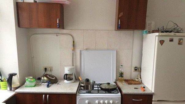 м. Лихоборы <br>проезд. Черепановых, 56 сдам комнату 4 комнатной квартире на длительный срок! В пешей доступности от метро . Инфраструктура развита рядом есть магазины сбербанк , торговые центры , школы и детские сады . В комнате есть мебель телевизор все необходимо для проживания есть в квартире мебель , стиральная машина , телевизор, холодильник . Рассмотрю всех цена 18 000 89057708591 - фото Фото: м. Лихоборы <br>проезд. Черепановых, 56 сдам комнату 4 комнатной квартире на длительный срок! В пешей доступности от метро . Инфраструктура развита рядом есть магазины сбербанк , торговые центры , школы и детские сады . В комнате есть мебель телевизор все необходимо для проживания есть в квартире мебель , стиральная машина , телевизор, холодильник . Рассмотрю всех цена 18 000 89057708591