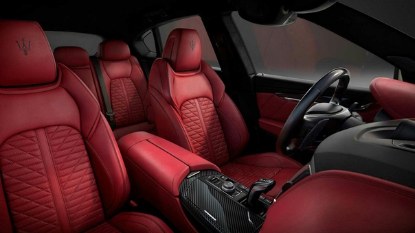 Maserati сделал чёрно-красный Levante Vulcano. Матовый кузов серого цвета и салон, отделанный сочетанием красной кожи и чёрной нити или же чёрной кожи и красной нити это новая версия кроссовера