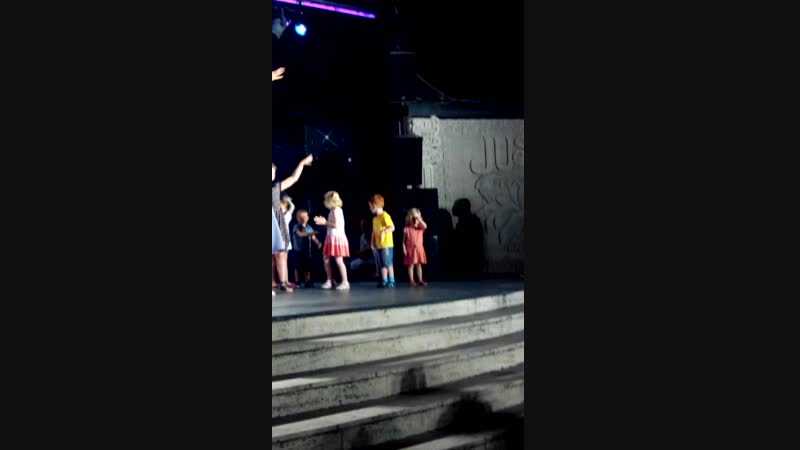 VID_20150928_205403