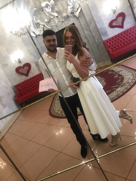 Молодая семья из 2 человек без домашних животных снимет однокомнатную квартиру или студию:<br>*без ковров на стенах и лишней мебели<br>*необходимой бытовой техникой<br>*пешей доступности метро(7-10мин)<br>*в пределах 30000<br>О нас: чистоплотные, много работаем-с оплатой проблем не будет) <br>Писать в лс, либо wa-89255971656, 89251453309<br> Мнацаканова - фото Фото: Молодая семья из 2 человек без домашних животных снимет однокомнатную квартиру или студию:<br>*без ковров на стенах и лишней мебели<br>*необходимой бытовой техникой<br>*пешей доступности метро(7-10мин)<br>*в пределах 30000<br>О нас: чистоплотные, много работаем-с оплатой проблем не будет) <br>Писать в лс, либо wa-89255971656, 89251453309<br> Мнацаканова