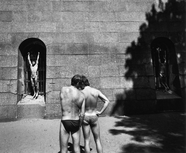 «Хомо советикус» фотопроект Карла Де Кейзера Бельгийский фотограф-документалист сделал эти фотографии в конце 1980-х годов, путешествуя по советским городам. Карл Де Кейзер (Carl De eyzer)