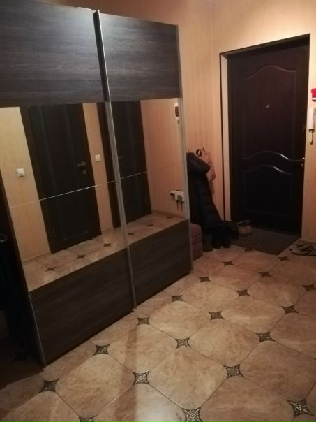 Добрый день и всем хороших выходных! Сдаю место в уютной комнате для одной девушки, на длительный срок! В этой же комнате так же проживает еще одна девушка,<br>Сама комната находится в двухкомнатной квартире. В квартире, как и в комнате все необходимое присутствует! Квартира находится в 5 минутах пешей доступности от метро Котельники. Рядом много магазинов включая круглосуточные, так же парк. Панорамный вид из окна. В 5 минутах езды находиться МЕГА-Белая дача и Аутлет. Стоимость 7 500 руб. Олег 89692831485<br> - фото Фото: Добрый день и всем хороших выходных! Сдаю место в уютной комнате для одной девушки, на длительный срок! В этой же комнате так же проживает еще одна девушка,<br>Сама комната находится в двухкомнатной квартире. В квартире, как и в комнате все необходимое присутствует! Квартира находится в 5 минутах пешей доступности от метро Котельники. Рядом много магазинов включая круглосуточные, так же парк. Панорамный вид из окна. В 5 минутах езды находиться МЕГА-Белая дача и Аутлет. Стоимость 7 500 руб. Олег 89692831485<br>