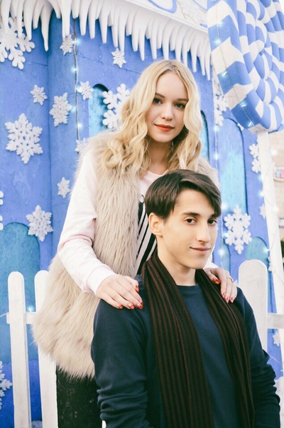 Здравствуйте, извиняюсь за такое количество фоток.<br>Молодая парочка, прибыли из Казахстана, привезли с собой менталитет нашей страны, мы гостеприимные, общительные и скромные. <br>Ищем хорошую комнату, бюджет до 22.000 р.<br>Учимся, работаем, дома бывает редко. Часто ездим в гости к родственникам. Сейчас временно живём у них, можем заехать уже с 14 числа в предложенную комнату. <br>Или готовы объединится в поисках 2 - х ком. квартиры с кем нибудь, рассматриваем только парочек или девушек <br>Пишите скорее<br><br> - фото Фото: Здравствуйте, извиняюсь за такое количество фоток.<br>Молодая парочка, прибыли из Казахстана, привезли с собой менталитет нашей страны, мы гостеприимные, общительные и скромные. <br>Ищем хорошую комнату, бюджет до 22.000 р.<br>Учимся, работаем, дома бывает редко. Часто ездим в гости к родственникам. Сейчас временно живём у них, можем заехать уже с 14 числа в предложенную комнату. <br>Или готовы объединится в поисках 2 - х ком. квартиры с кем нибудь, рассматриваем только парочек или девушек <br>Пишите скорее<br><br>