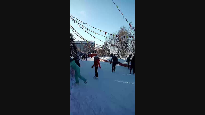 Каток на Самарской Набережной)