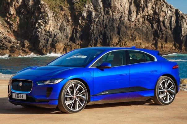 Jaguar привез в Россию электрический кроссовер I-Pace. Компания Jaguar объявила о старте российских продаж электрического кроссовера I-Pace, который появится в дилерских центрах марки в четверг,