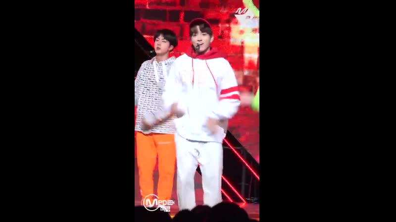 Jk fancam go go
