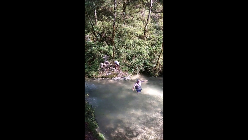 VID_20180918_115705.mp4