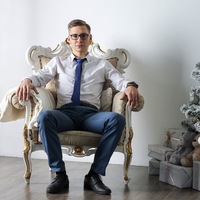 Александр Петров