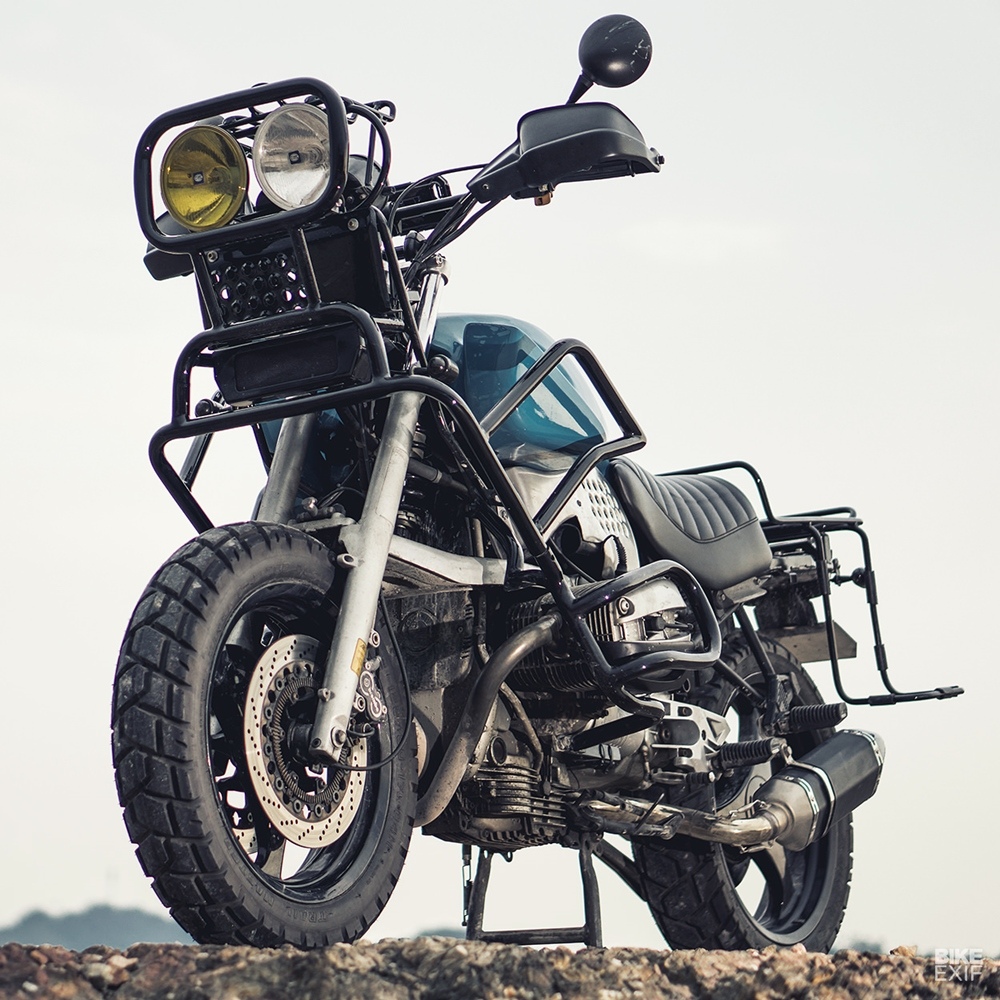 Beautiful Machines: кастом BMW R1100RS Tebuan Biru