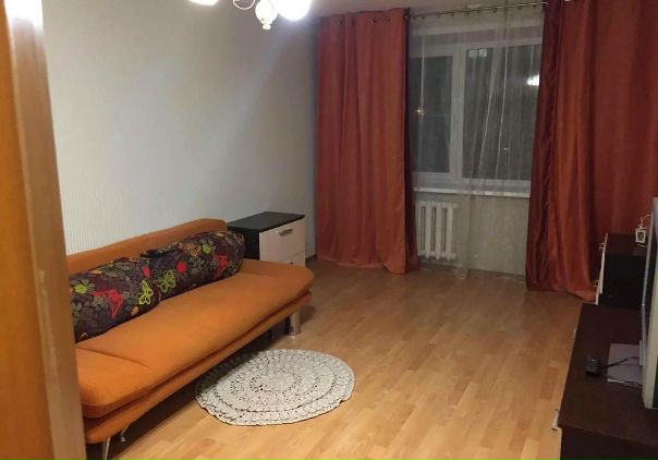 Маршала Чуйкова, 8 ( до метро Кузьминки 2 минуты) <br>В квартире есть все для комфортного проживания: кухонный гарнитур, холодильник, микроволновка, посудомоечная машина, телевизор, утюг, мебель, посуда, Wi Fi и т.д. Сделан ремонт, полы с подогревом. Квартира сдаётся на длительное время. <br>цена 26000 <br>по всем вопросам звоните 89651302243 <br>#арендаквартирвмоскве#снимуквартиру#сдамквартиру#снимуквартирумосква#сдамквартирумосква#арендаквартир#москвааренда#снятьквартирувмоскве#квартиравмоскве#недвижимостьвмоскве#следуй#следуйзамной#подпишись#девушка#девушки#лайки#лайкивзаимно#селфи#привет#инстаграм#супер#инстаграманит#ремонтквартир#инстамода#мода#универ#университет#москва - фото Фото: Маршала Чуйкова, 8 ( до метро Кузьминки 2 минуты) <br>В квартире есть все для комфортного проживания: кухонный гарнитур, холодильник, микроволновка, посудомоечная машина, телевизор, утюг, мебель, посуда, Wi Fi и т.д. Сделан ремонт, полы с подогревом. Квартира сдаётся на длительное время. <br>цена 26000 <br>по всем вопросам звоните 89651302243 <br>#арендаквартирвмоскве#снимуквартиру#сдамквартиру#снимуквартирумосква#сдамквартирумосква#арендаквартир#москвааренда#снятьквартирувмоскве#квартиравмоскве#недвижимостьвмоскве#следуй#следуйзамной#подпишись#девушка#девушки#лайки#лайкивзаимно#селфи#привет#инстаграм#супер#инстаграманит#ремонтквартир#инстамода#мода#универ#университет#москва