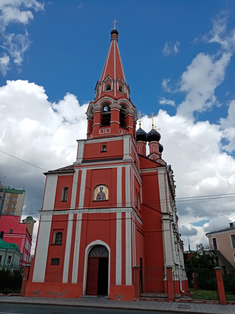 KtXSqY5n8p8.jpg