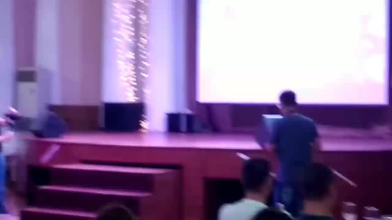 VID_20190525_200817.mp4