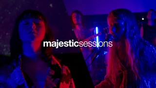 Alice Phoebe Lou - Galaxies (feat. Maisie Williams) | Majestic Sessions