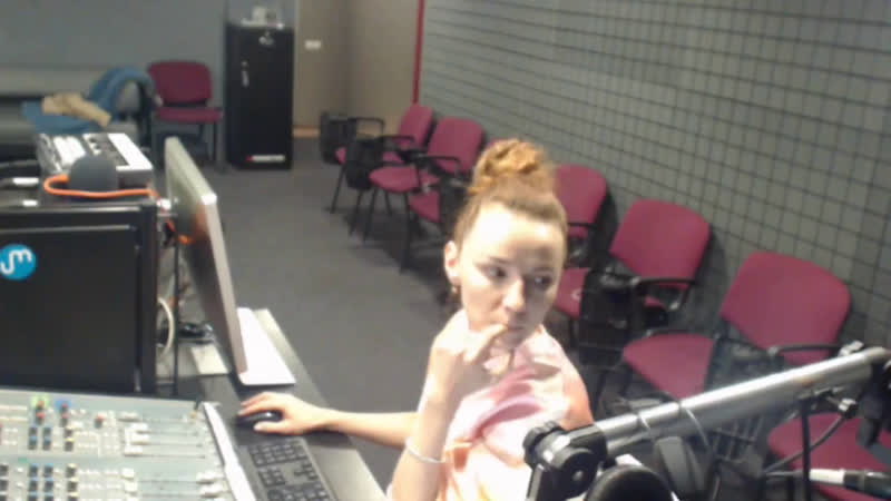 Live Радио UMAKER