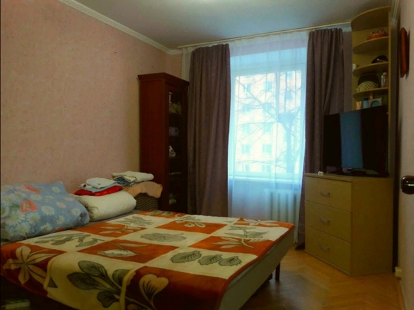 м.Красногвардейская — 290 м <br>Мусы Джалиля, 42 к1 <br>Сдам комнату в двухкомнатной квартире женщине или девушке! <br>Теплая квартира,уютная комната.В квартире чисто,уютно <br>На кухне вся техника есть.Санузел разделен. <br>Состояние хорошее.Проведено интернет и кабельное ТВ. <br>Цена аренды 15000 <br>Тел.89653095408 - фото Фото: м.Красногвардейская — 290 м <br>Мусы Джалиля, 42 к1 <br>Сдам комнату в двухкомнатной квартире женщине или девушке! <br>Теплая квартира,уютная комната.В квартире чисто,уютно <br>На кухне вся техника есть.Санузел разделен. <br>Состояние хорошее.Проведено интернет и кабельное ТВ. <br>Цена аренды 15000 <br>Тел.89653095408