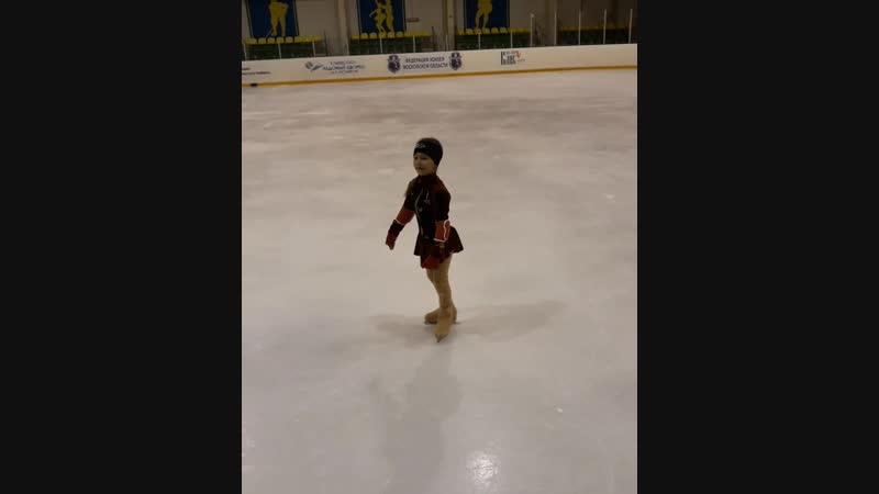 VID_48890508_160655_221.mp4