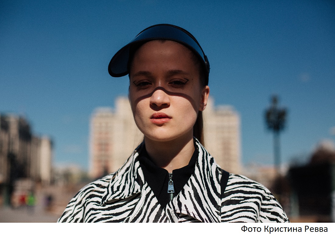 Streetstyle на Mercedes Benz Fashion Week в Москве