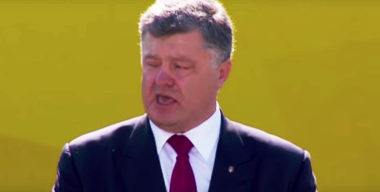 Порошенко рассказал об украинском трезубце в Севастополе