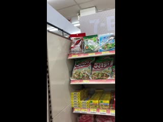 Какой ассортимент в магазине 7 Eleven в Паттайе?