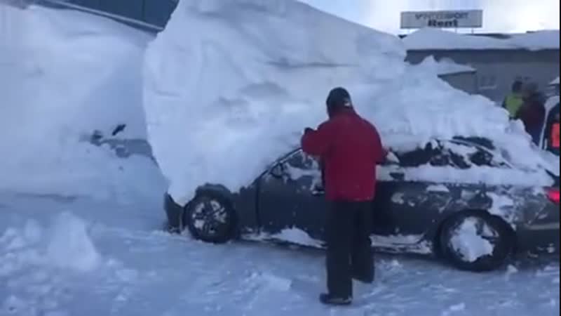 слегка засыпало