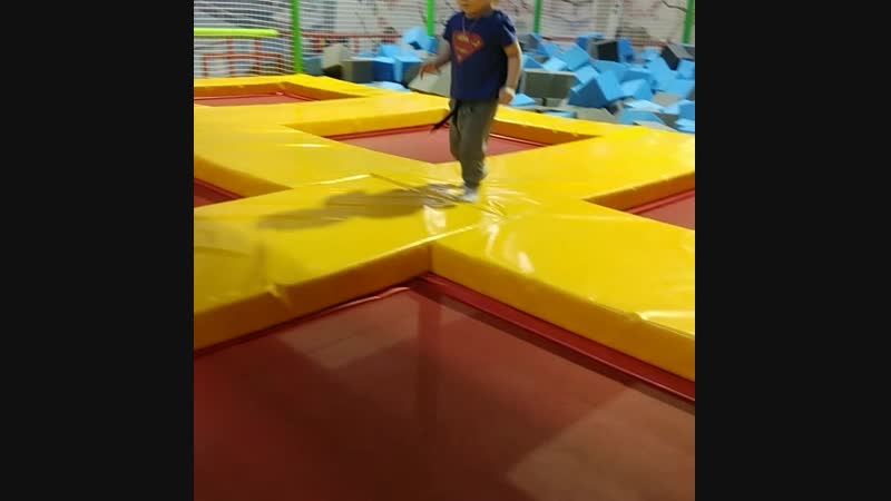 VID_43240903_070517_174.mp4